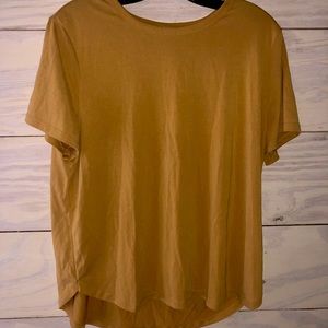 mustard tshirt